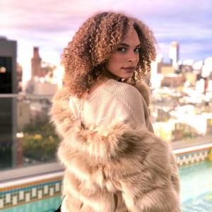 Meet your Posher, Mai-lynn